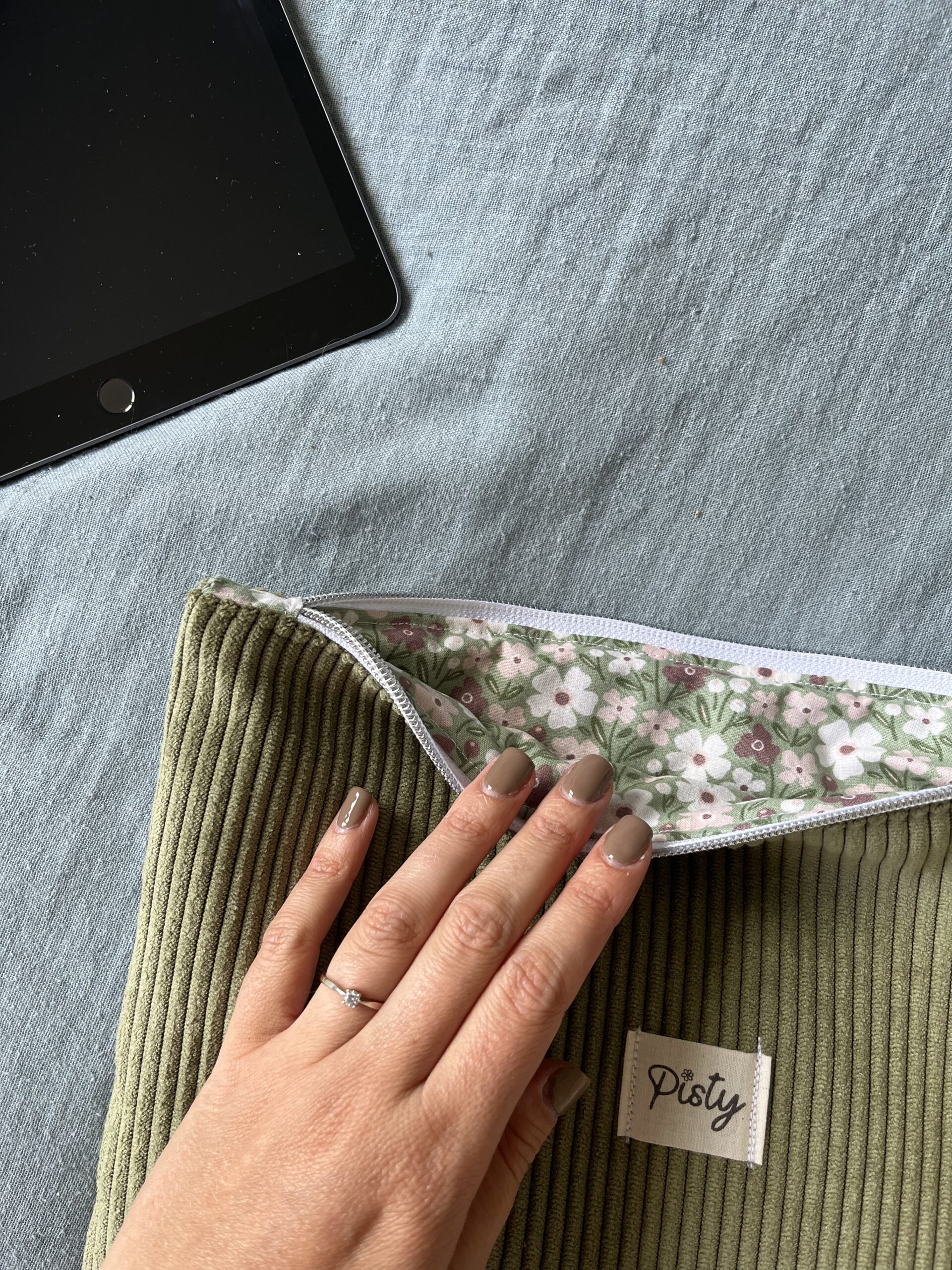 Housse pour tablette Olivia – Image 2