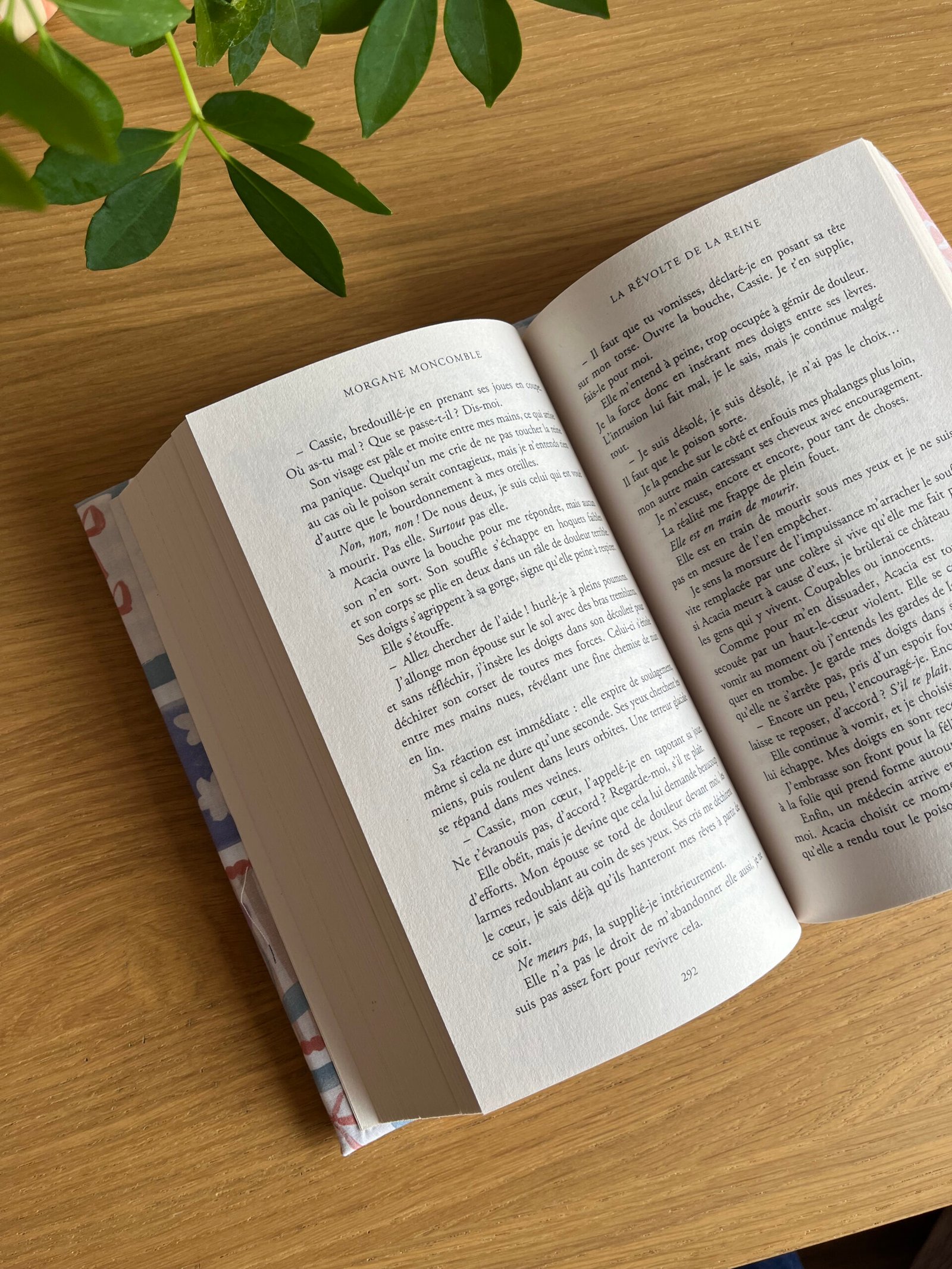 Couvre-livre ajustable et réversible Alice – Image 6